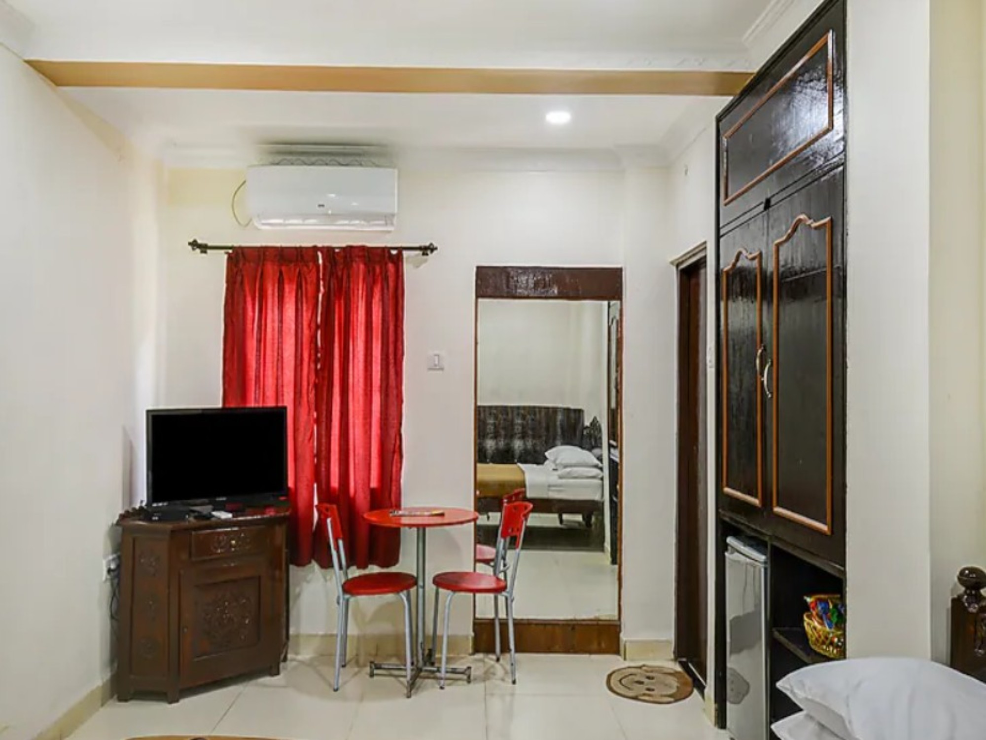 AC Studio Room